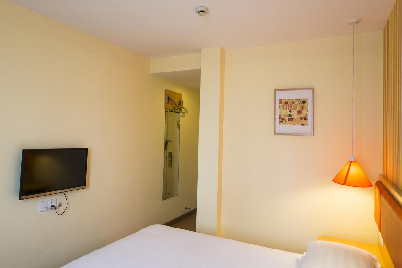Home Inn Beijing Jinsong Exterior photo